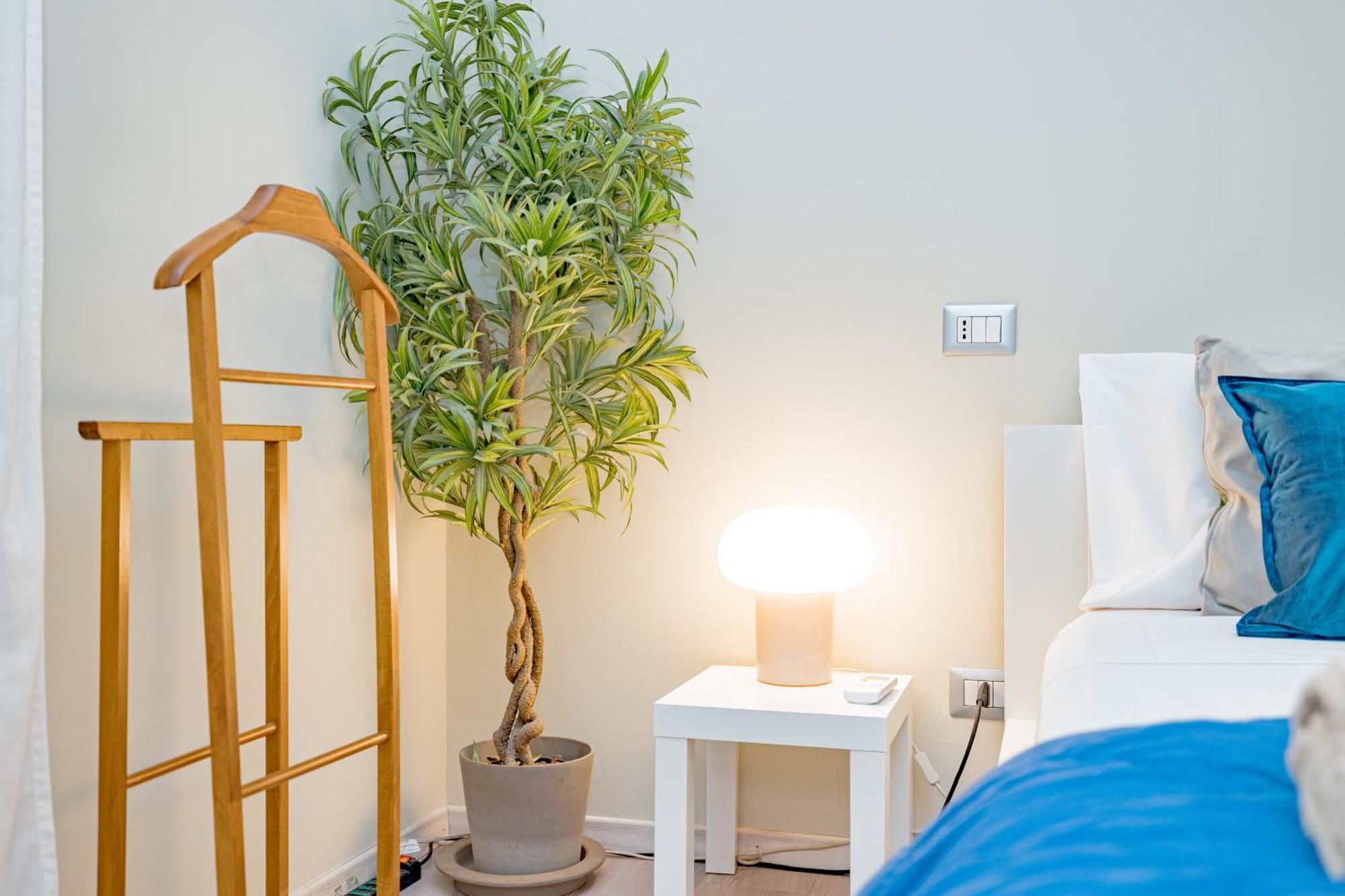 Vintage Gem - 8 Min Duomo Apartment มิลาน ภายนอก รูปภาพ